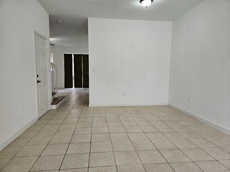 Building Photo - 12819 SW 135th Terrace