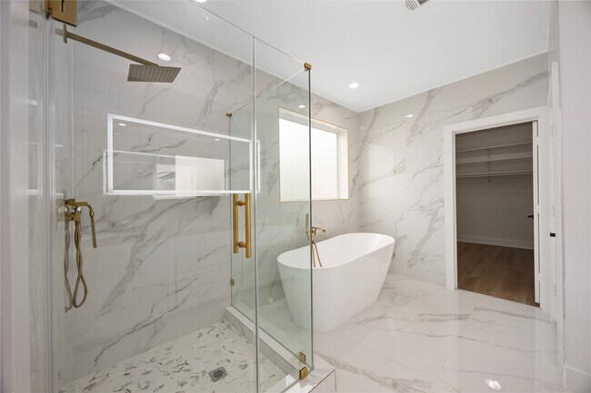 Building Photo - 1413 Stanford St