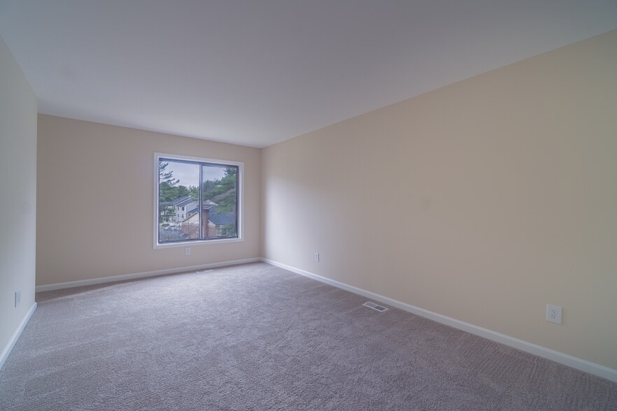 Building Photo - 9416 Penshurst Ct