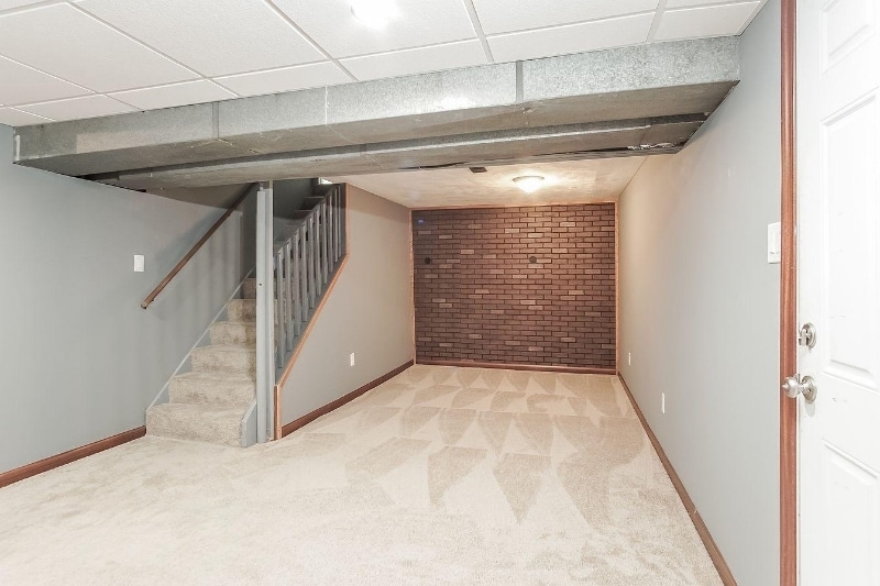 Building Photo - 1245 Chapel Rd