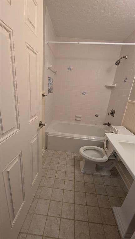 Building Photo - 530 S Shady Ln