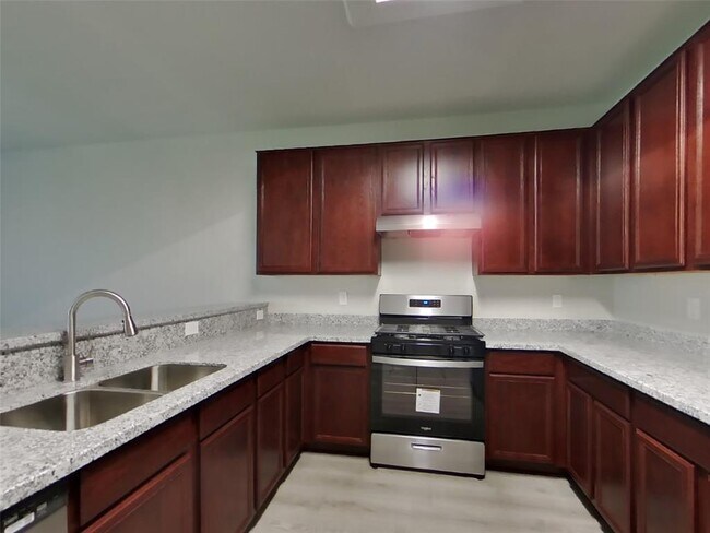 Building Photo - 12303 Kings Garden Ct