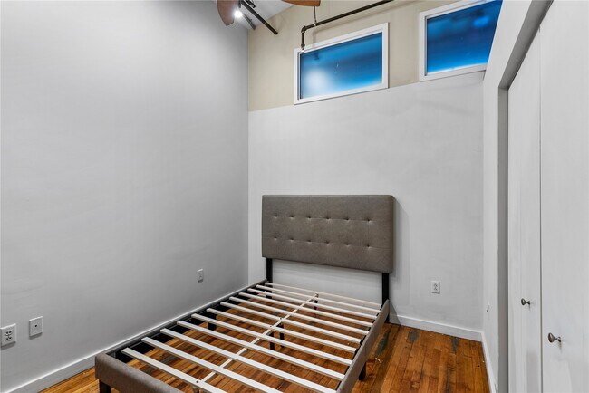 Building Photo - 1520 Washington Ave