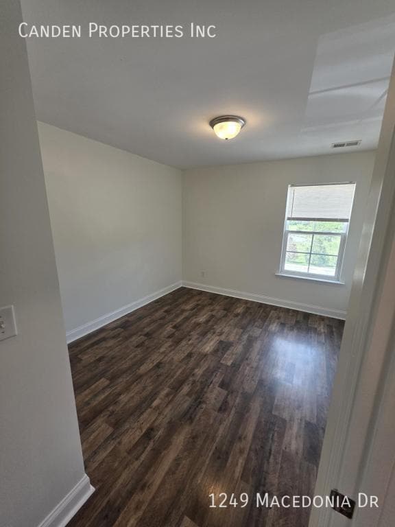 Building Photo - 1249 Macedonia Dr