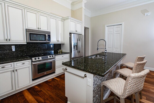 Building Photo - 3636 NW 83rd Way