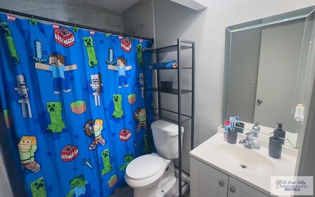 Building Photo - 1809 S Williams Ln