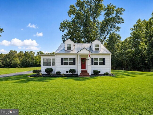 Building Photo - 27495 Three Notch Rd