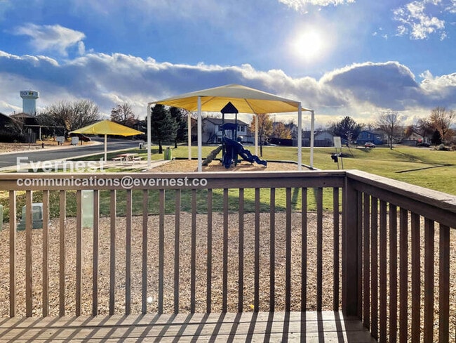 Building Photo - 451 Stardust Ct