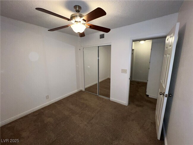 Building Photo - 1467 Lorilyn Ave