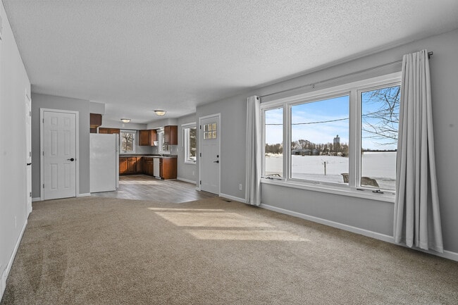 Building Photo - 9402 65th St NE