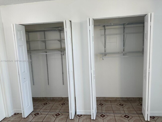 Building Photo - 11780 SW 18th St