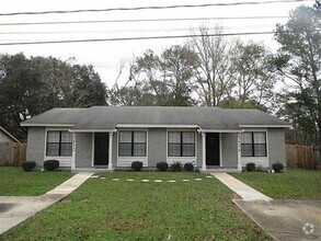 Building Photo - 2914 Greenon Ln