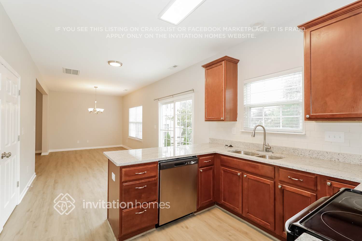 Building Photo - 4311 Overbecks Ln