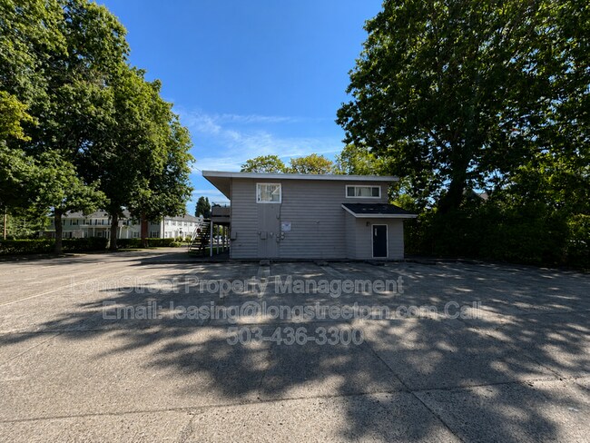 Building Photo - Greekside Apartments