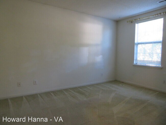 Building Photo - 3 br, 2.5 bath House - 934 Ivystone Way
