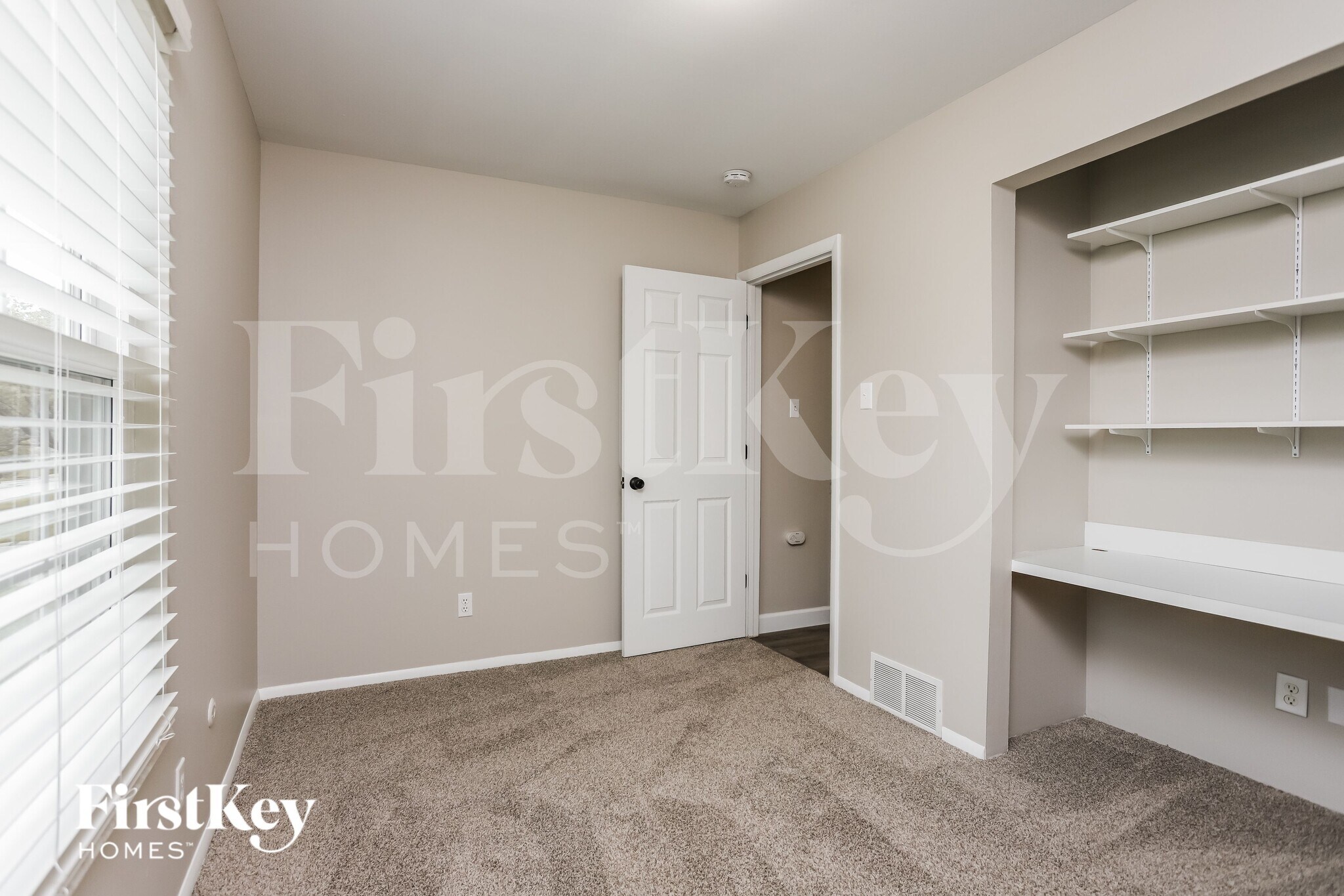 Building Photo - 855 Windemere Ave