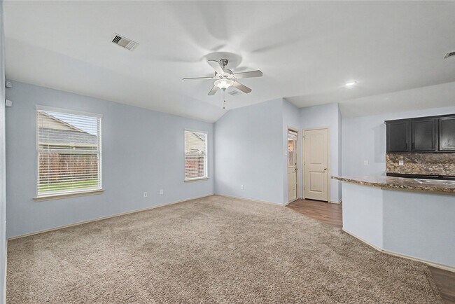 Building Photo - 16430 Rodeo River Rd