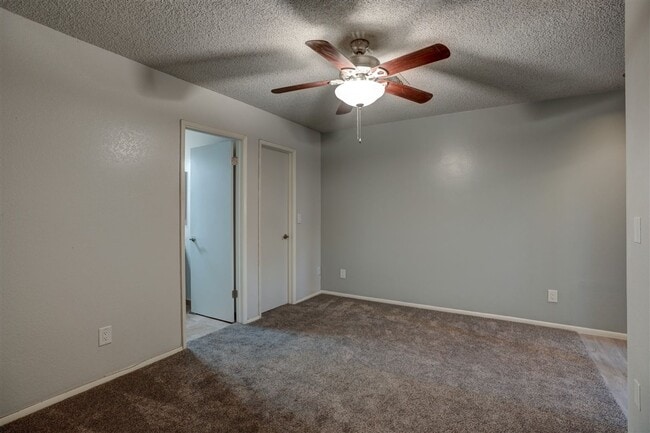 Building Photo - 2 bedroom, 2 bathroom condo for rent in Mo...