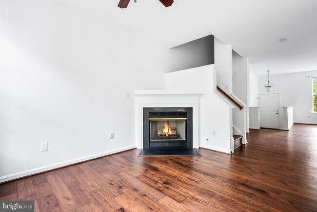Building Photo - 21562 Iredell Terrace