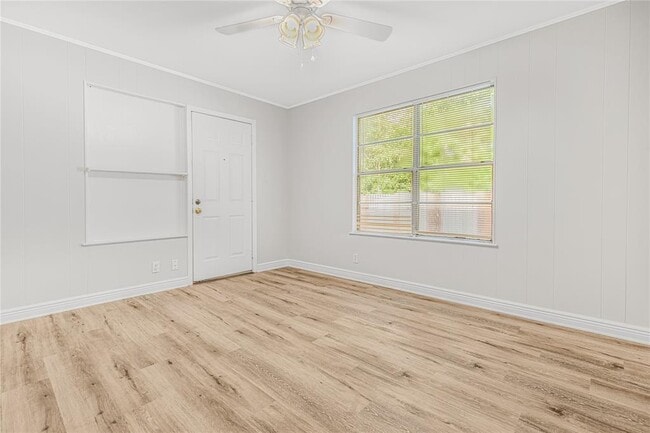 Building Photo - 1101 W Mary St