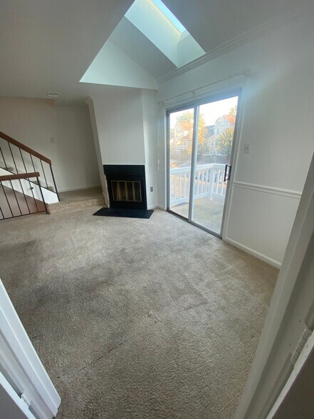 Main level - 4351 Pembrook Village Dr