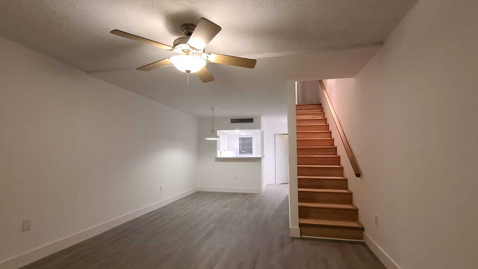Building Photo - 605 SW 75th St