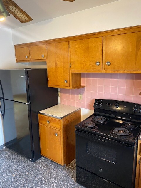 Building Photo - 1713 Shatto Ave