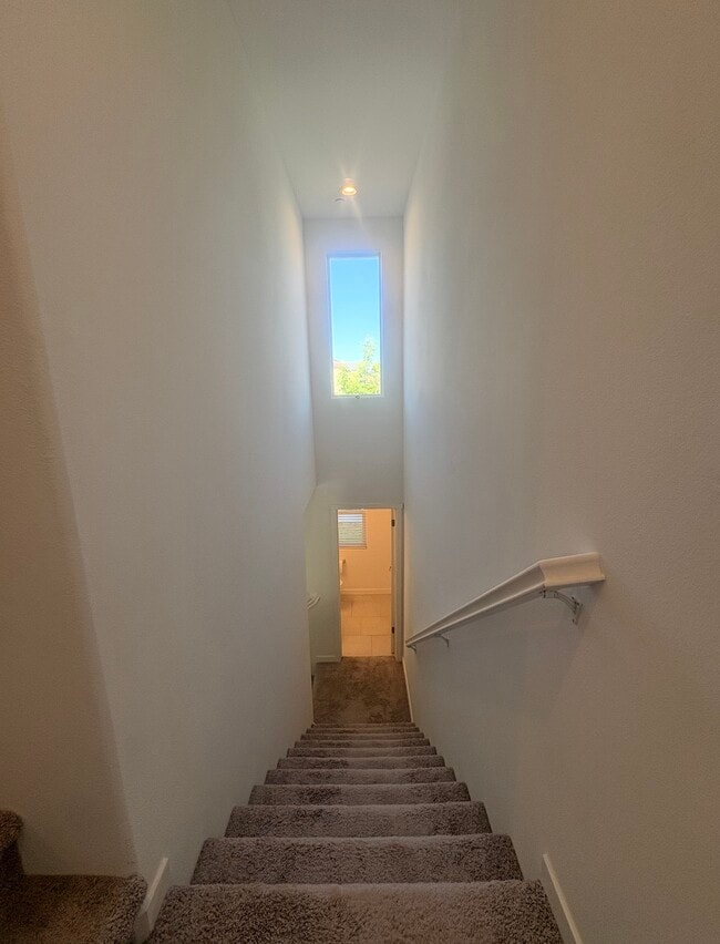 Building Photo - 836 Soledad Ave