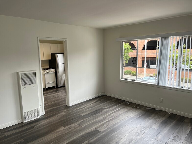 9 - Living - Culver City Studios | Utilities Included