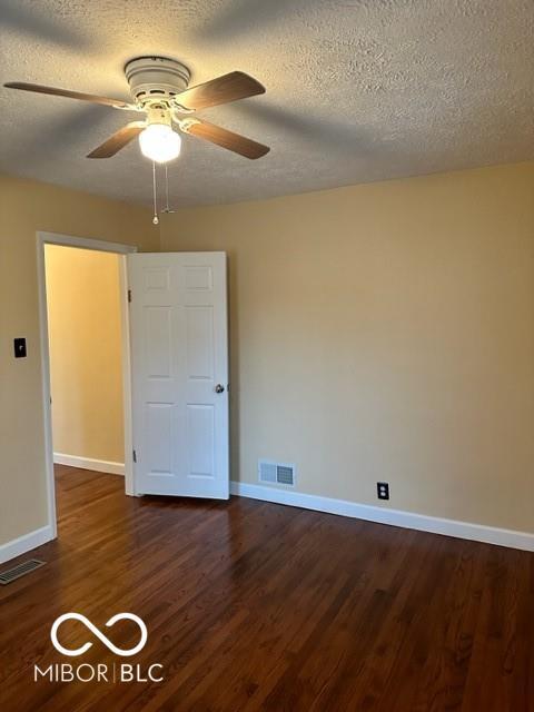 Building Photo - 10 Commerce Dr