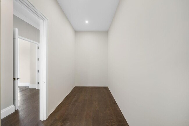 Building Photo - 3192 Blue Cypress Ln