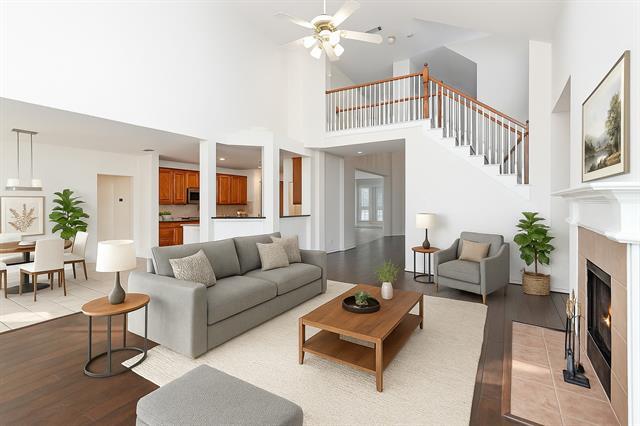 Building Photo - 915 Falcon Trail