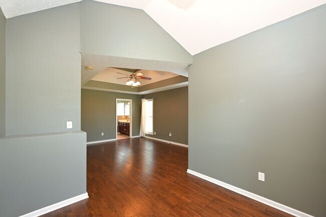 Building Photo - **BEAUTIFUL, WELL-MAINTAINED BRICK HOME ON A LOVELY 0.63-ACRE LOT IN A DESIRABLE NEIGHBORHOOD**