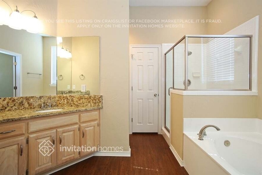 Building Photo - 8809 Clearlake Dr