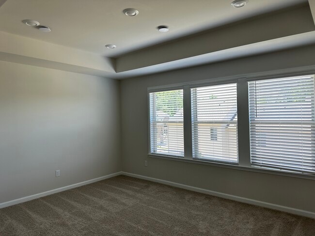 Building Photo - 1577 Halbrook Pl SW