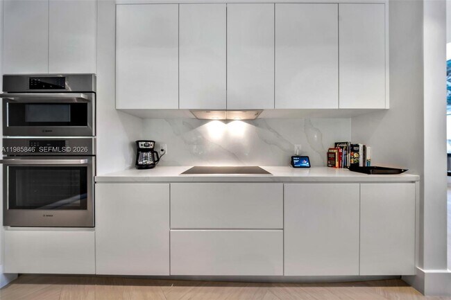 Building Photo - 3510 Segovia St