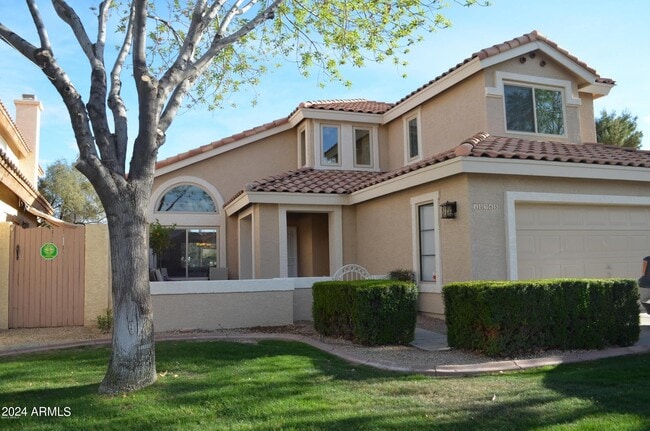 Building Photo - 10945 W Poinsettia Dr