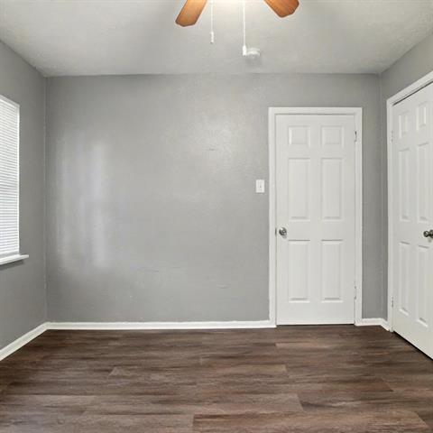 Building Photo - 1212 Riverview Dr