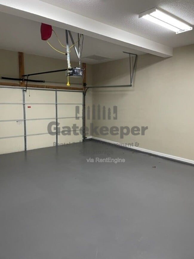 Building Photo - 309 Hambrick Park