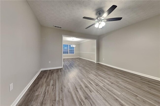 Building Photo - 1210 Webb Farm Ln