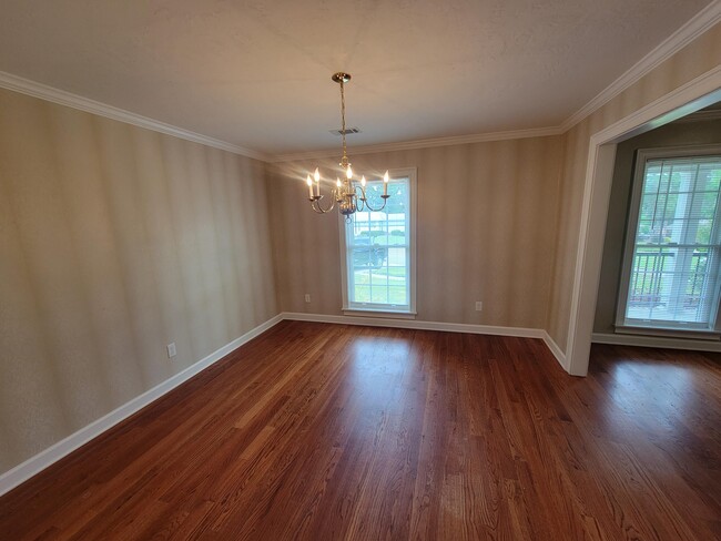 Building Photo - 3208 West Ct