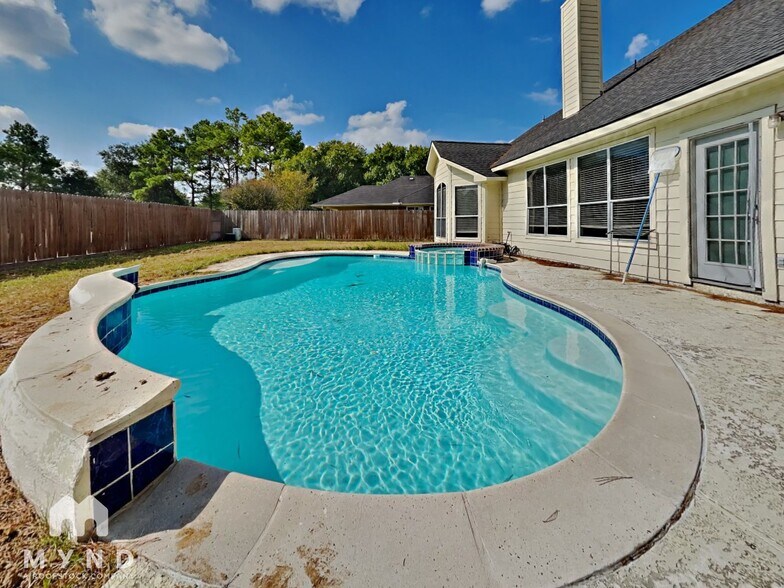 Building Photo - 5903 Sawyer Bend Ln