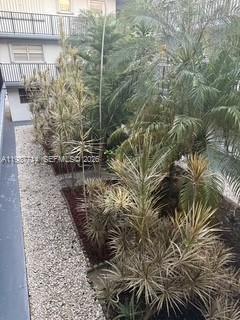 Building Photo - 2460 SW 18th Ave