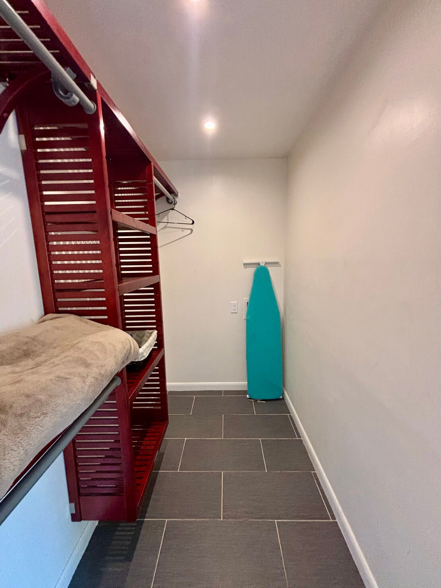 Walk-in closet - 1631 Liberty St