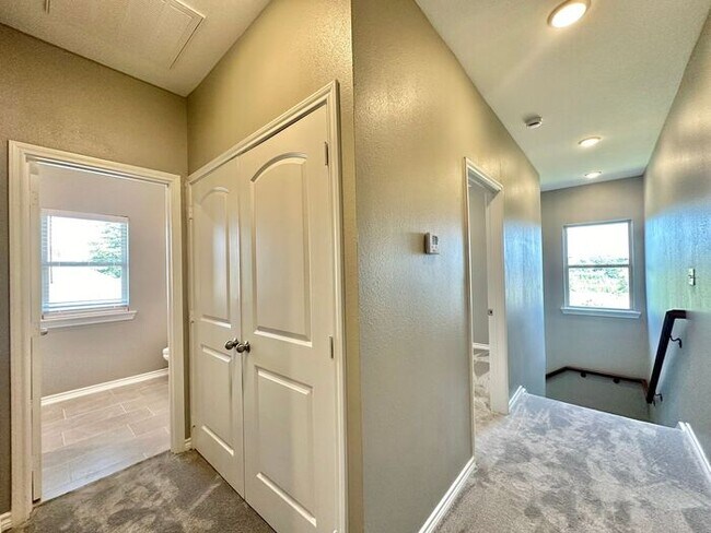 Building Photo - New Construction 3 Bedroom 2.5 Bathroom To...