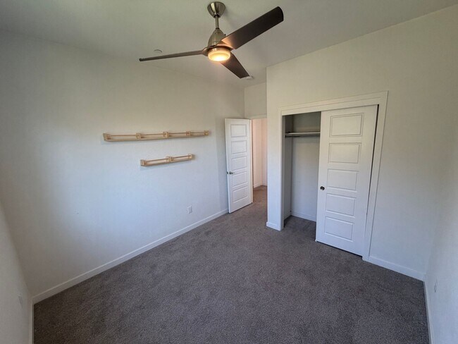 Building Photo - 3 bedroom | 2.5 bathroom | McKinley Village Single Family Home