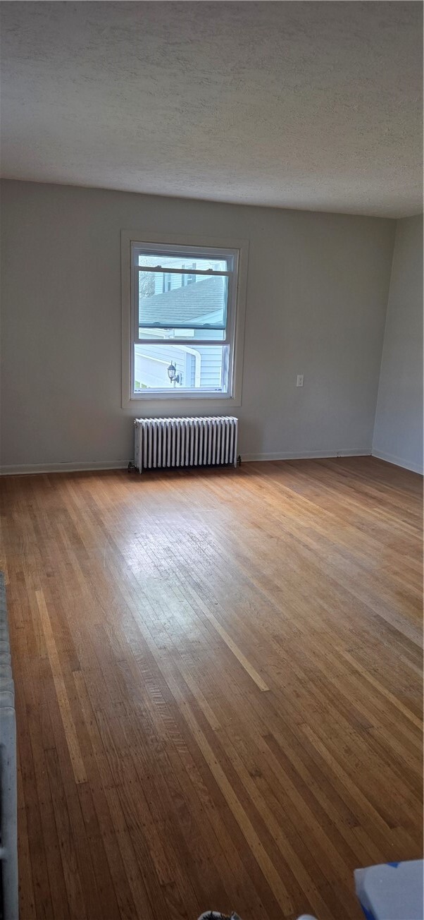 Building Photo - 70 Summit St