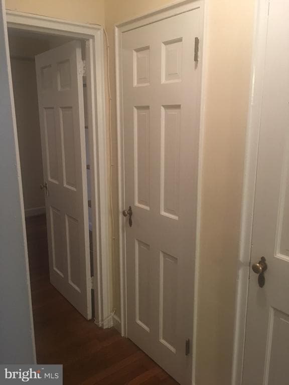 Building Photo - 203 E Glebe Rd