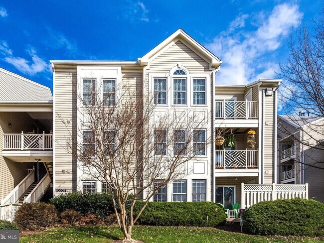 Primary Photo - 12205 Fairfield House Dr