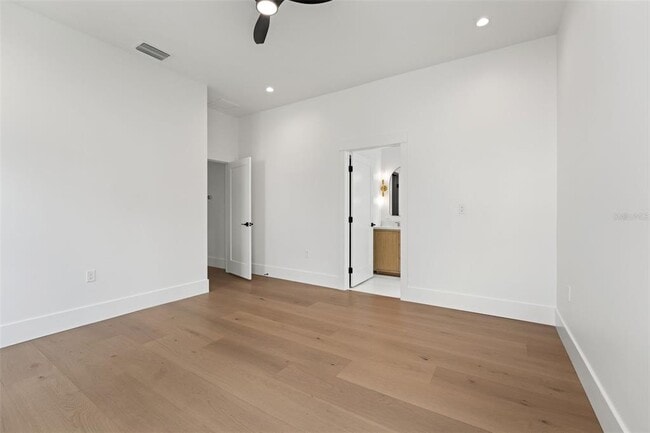 Building Photo - 804 Idlewood Dr